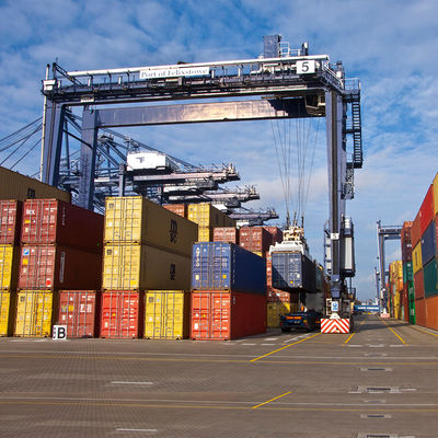 20 pórtico hidráulico Crane Straddle Carrier 6 del envase de la tonelada RTG - elevación 10m