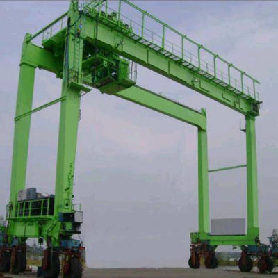 Pórtico provisto de pneumáticos Crane Double Beams RTG A6 del envase