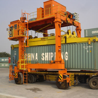 Haz de goma rodado del doble del modelo 30ton de la grúa RTG del neumático del envase